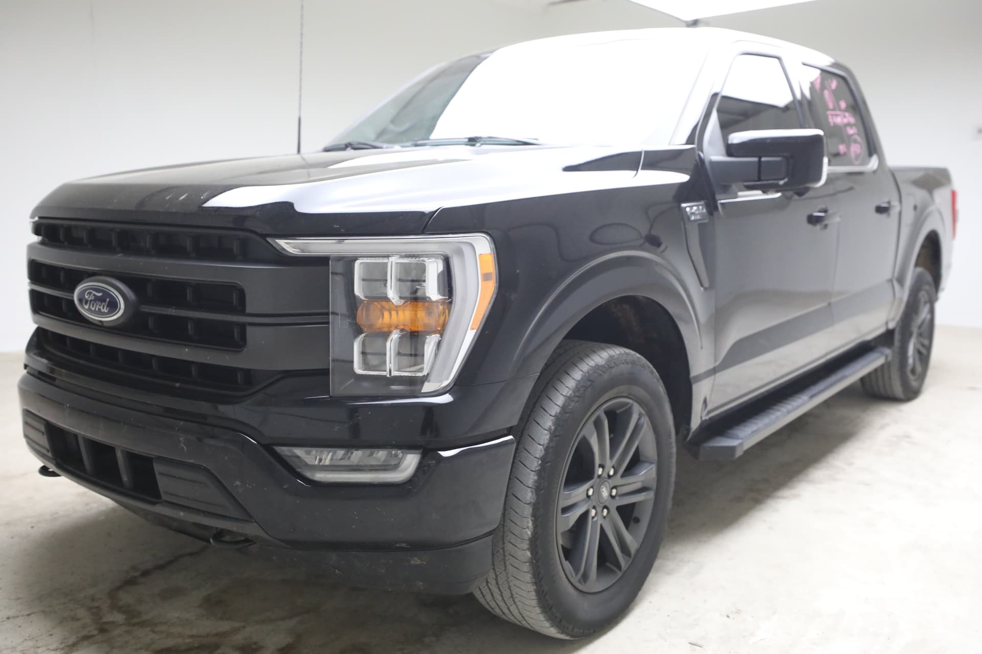2023 Ford F-150 Base — photo 1 of 14