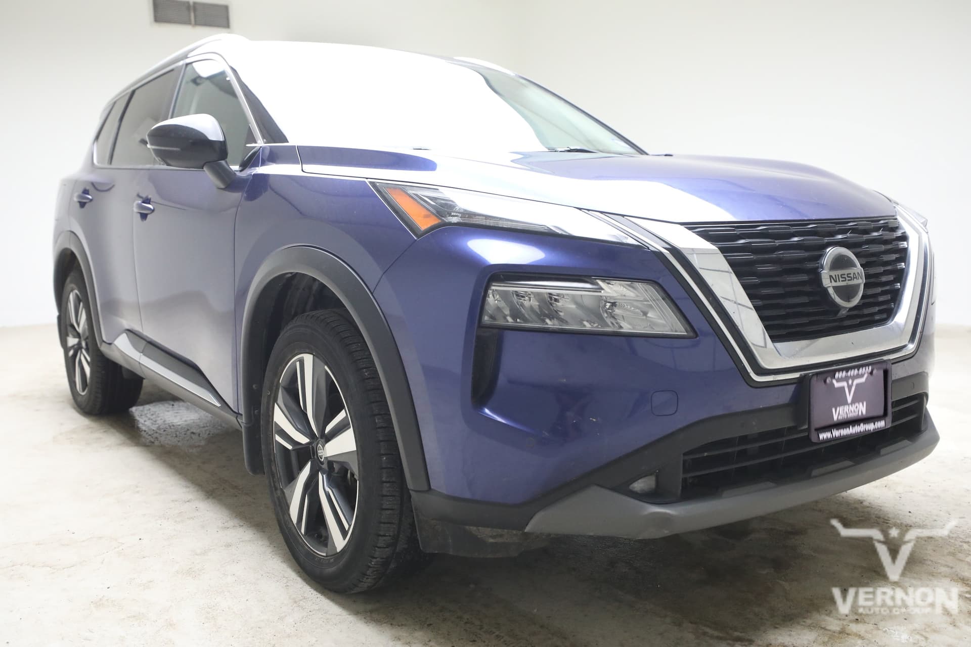 2021 Nissan Rogue SL — photo 1 of 13