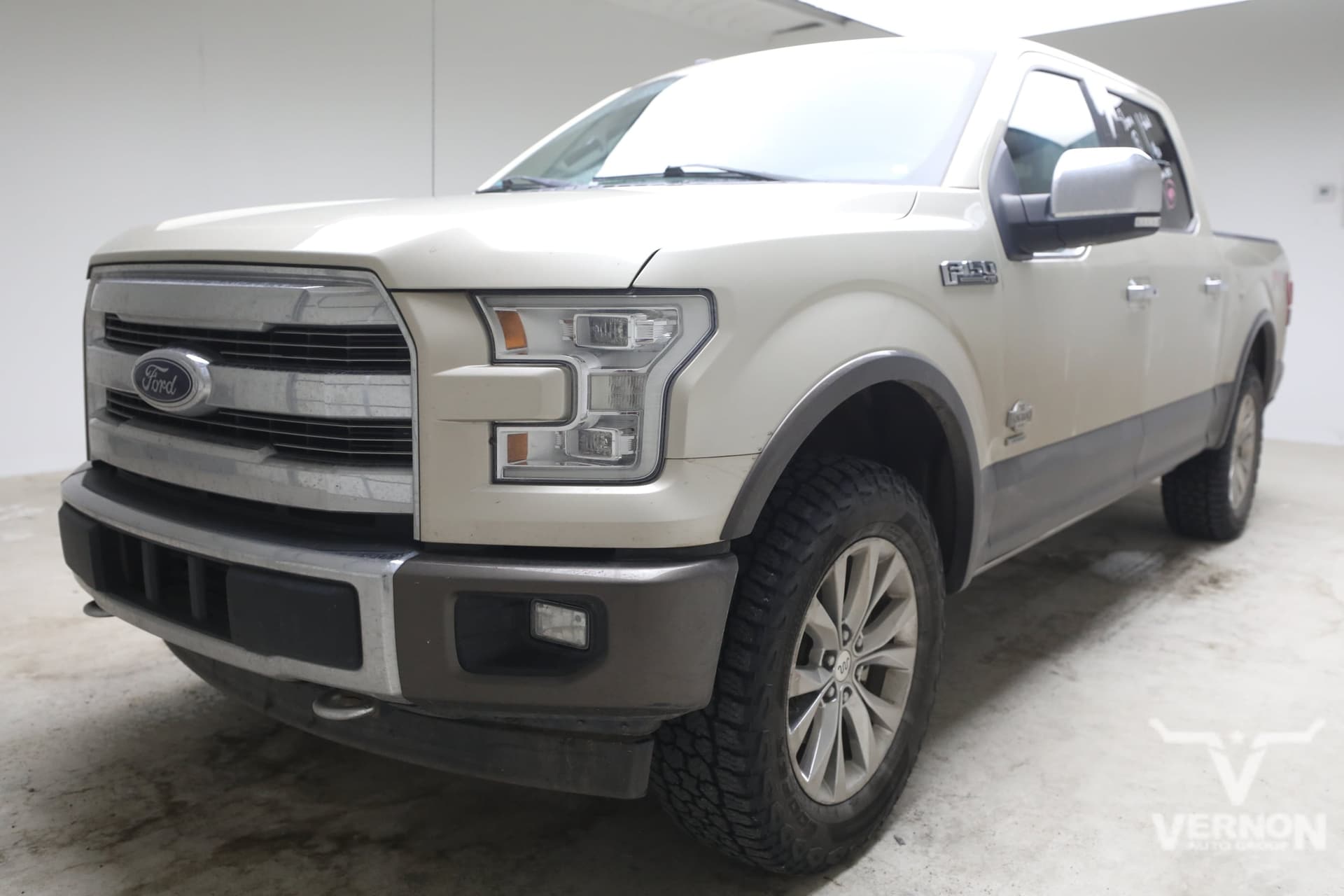 2017 Ford F-150 Base — photo 1 of 14