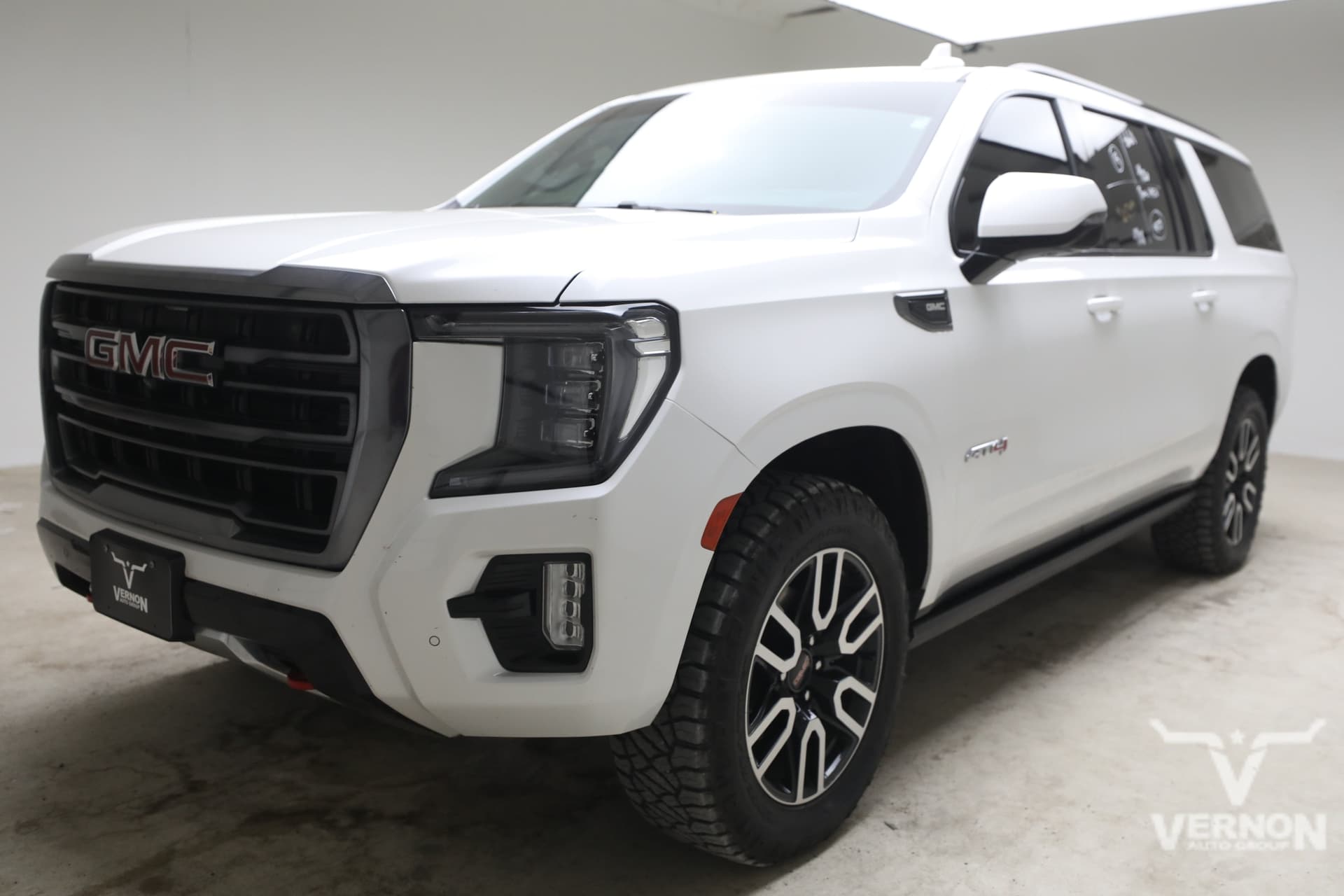 2024 GMC Yukon XL AT4 — photo 1 of 15