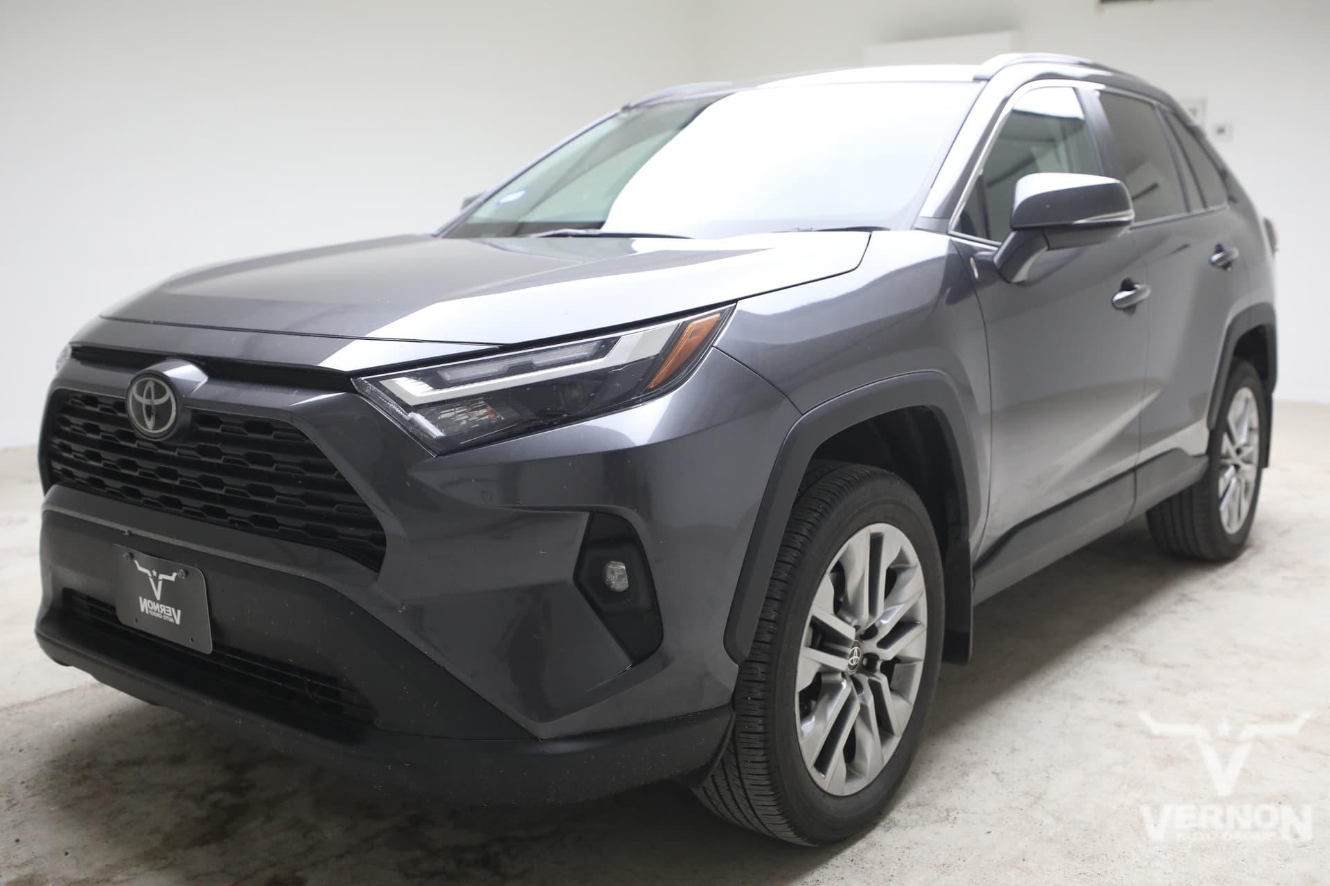 2024 Toyota RAV4 XLE Premium — photo 1 of 12