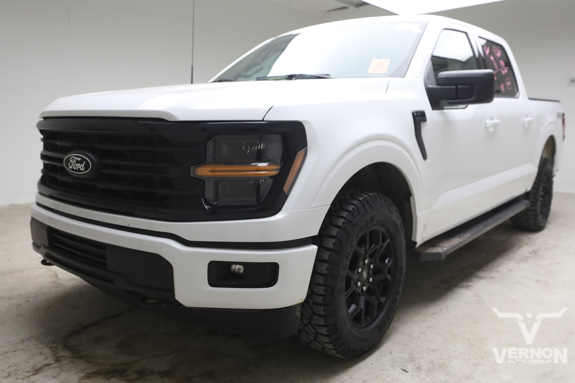 2025 Ford F-150 XLT — photo 1 of 15