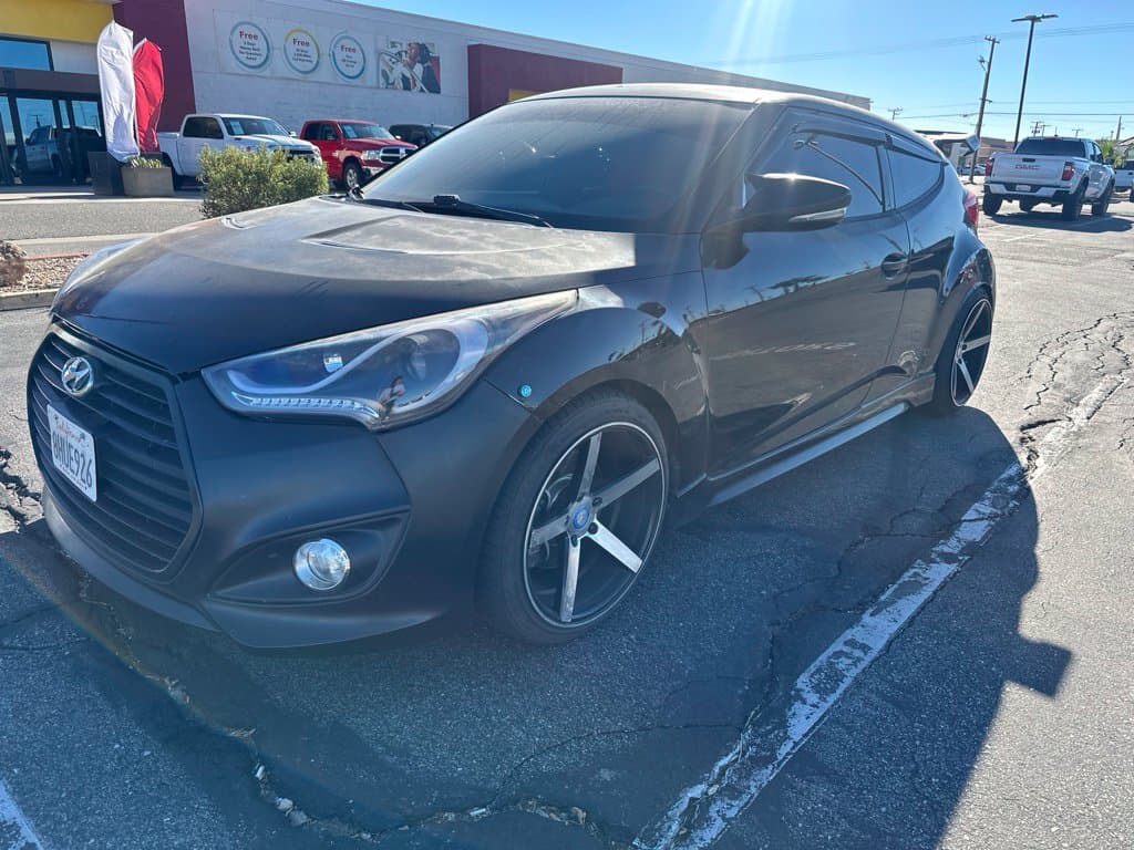 2013 Hyundai Veloster Turbo w/Black Int — photo 1 of 8