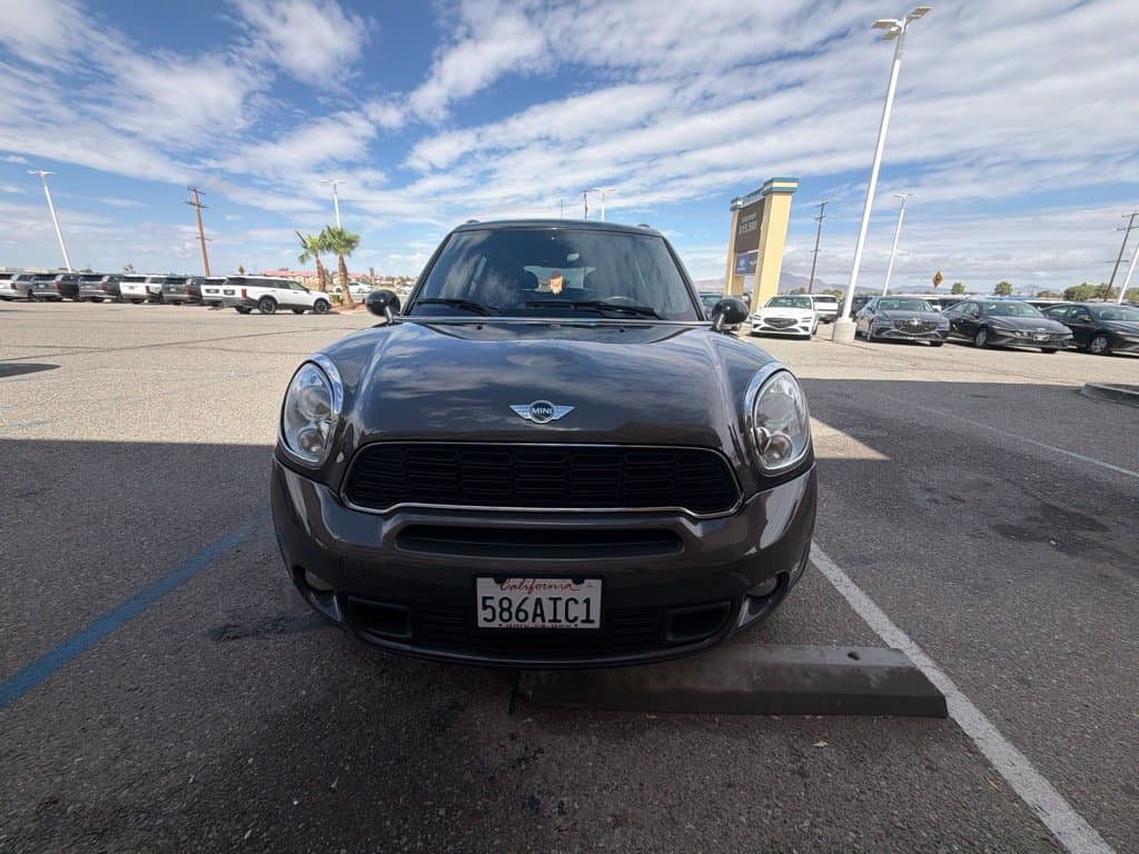 2012 Mini Cooper Countryman Base — photo 1 of 9