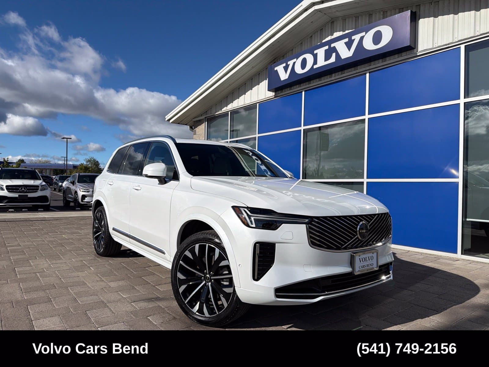 2026 Volvo XC90 Base — photo 1 of 27