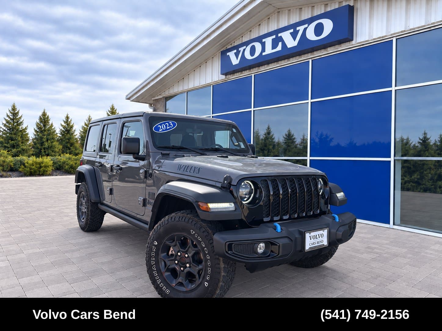 2023 Jeep Wrangler Base — photo 1 of 27