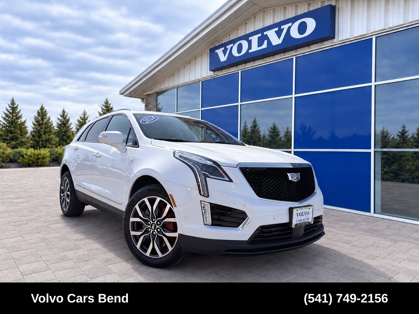 2024 Cadillac XT5 AWD Sport — photo 1 of 27