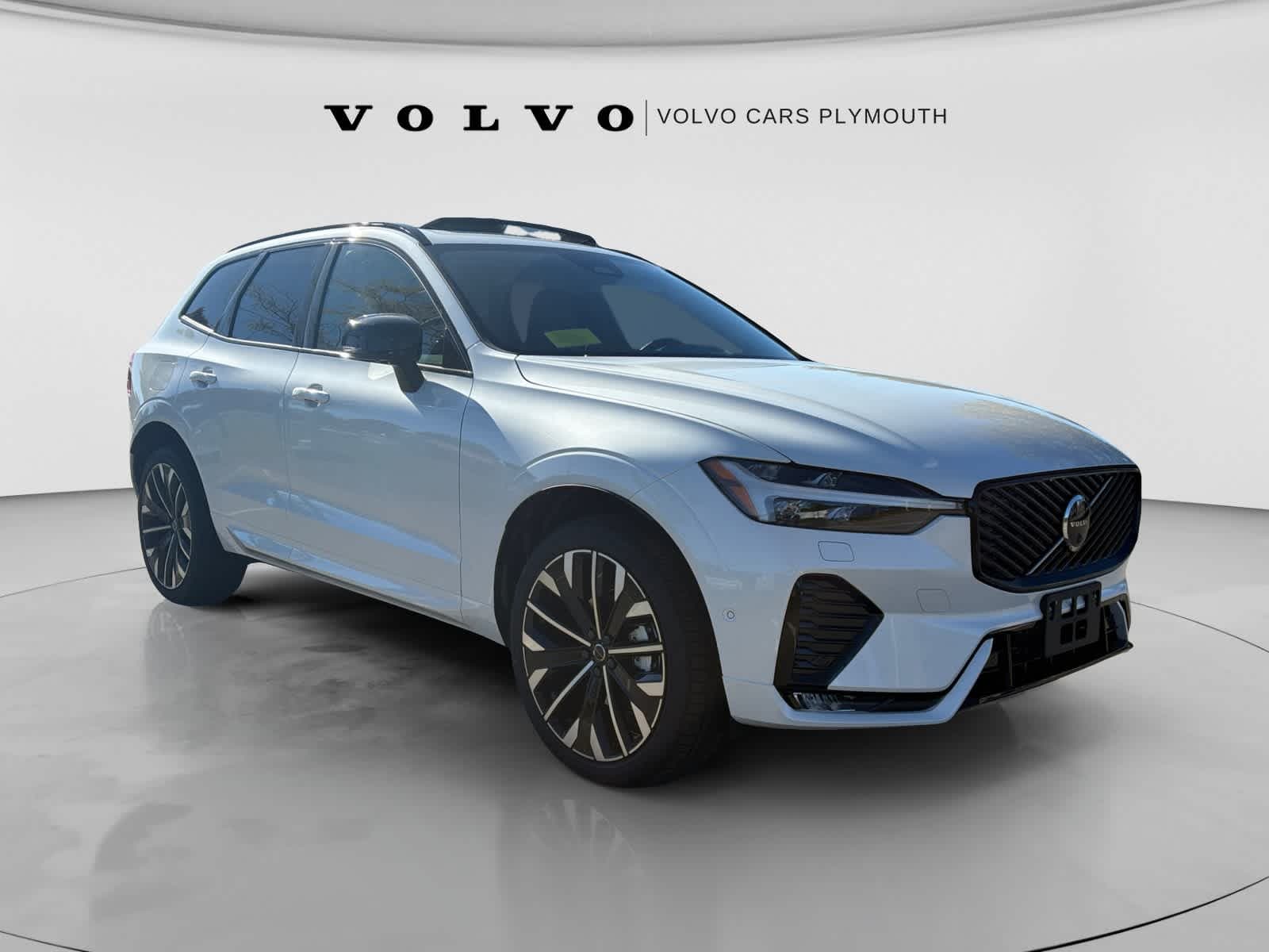 2027 Volvo XC60 Ultra — photo 1 of 28