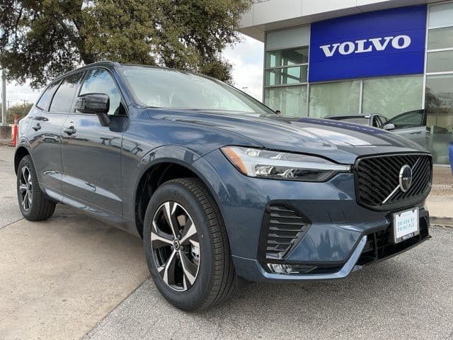 2026 Volvo XC60 Base — photo 1 of 31