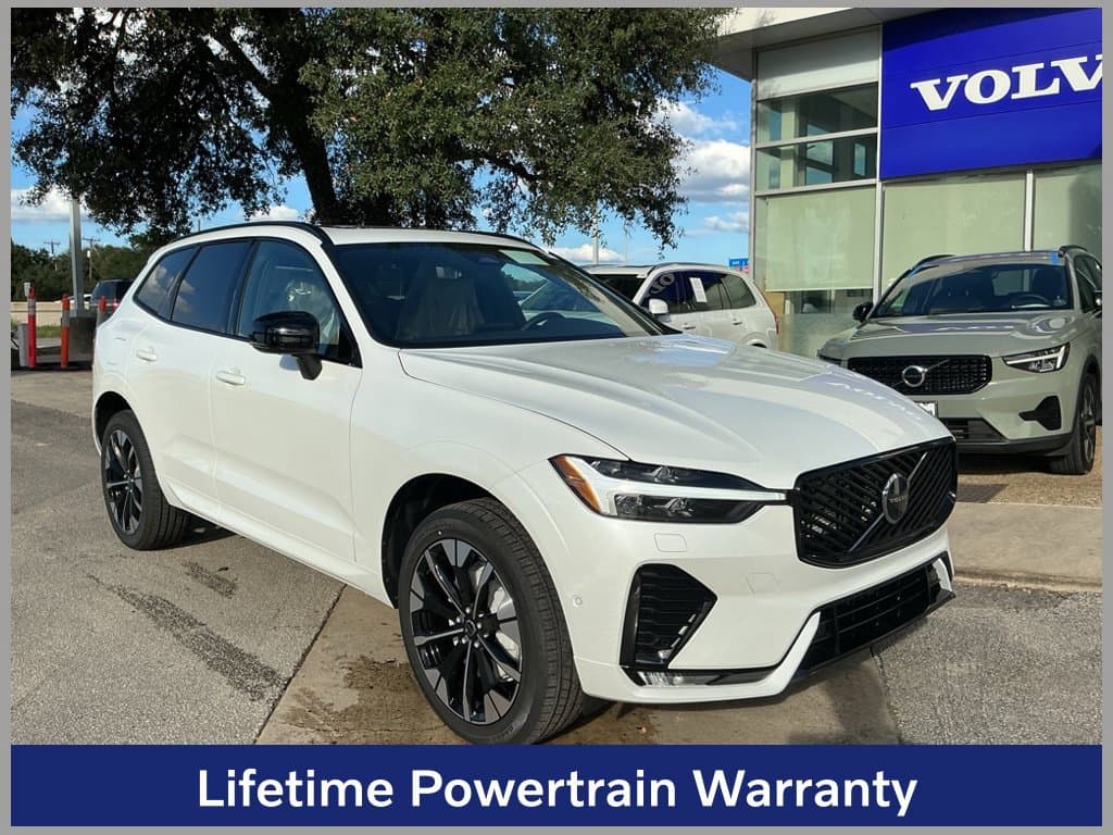 2027 Volvo XC60 Plus — photo 1 of 3