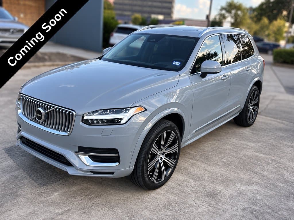 2024 Volvo XC90 Recharge Plug-In Hybrid Ultimate — photo 1 of 10