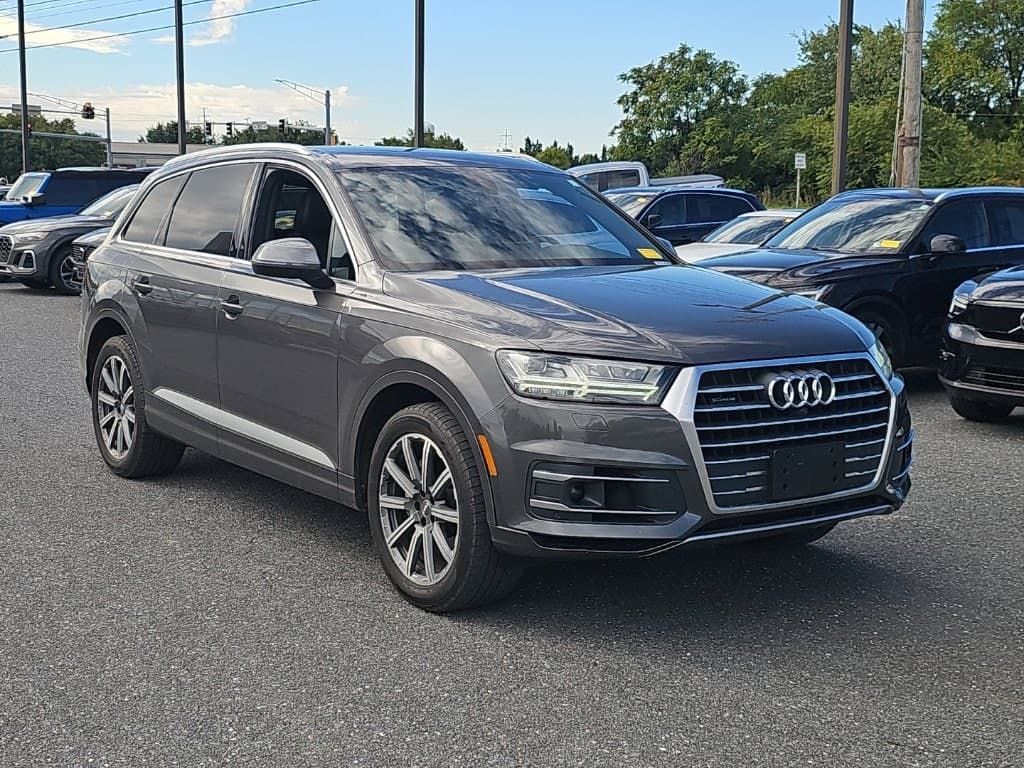 2018 Audi Q7 Base — photo 1 of 19