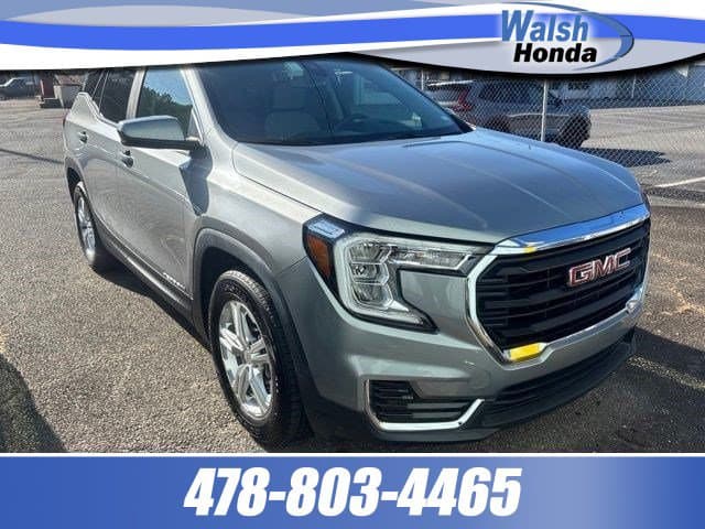 2024 GMC Terrain SLE — photo 1 of 7