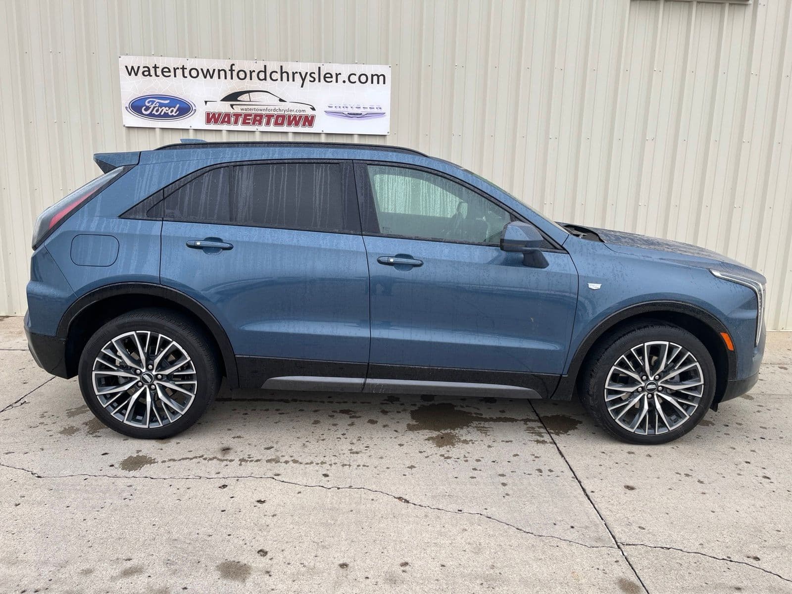 2024 Cadillac XT4 AWD Sport — photo 1 of 2
