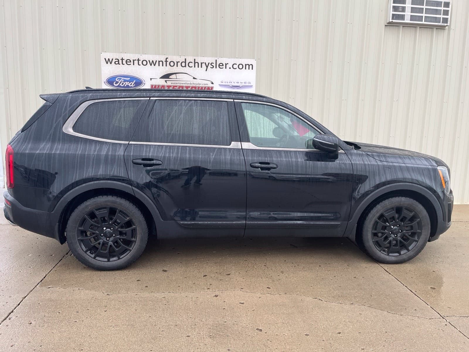 2021 Kia Telluride SX — photo 1 of 2