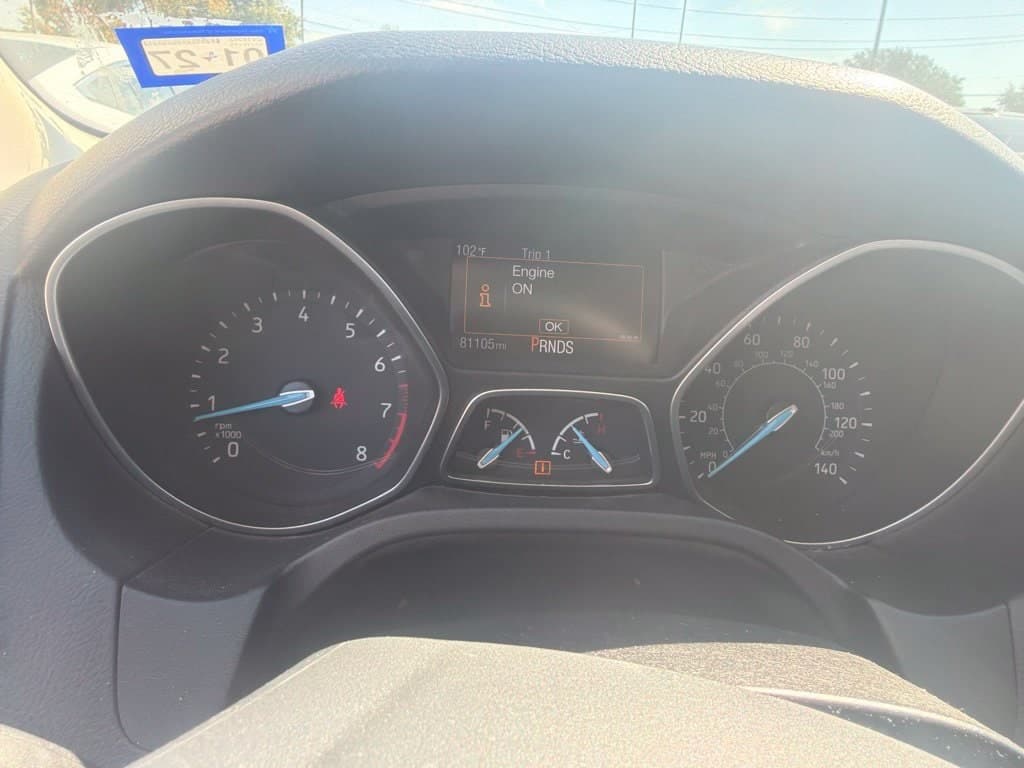 2015 Ford Focus SE — photo 1 of 15
