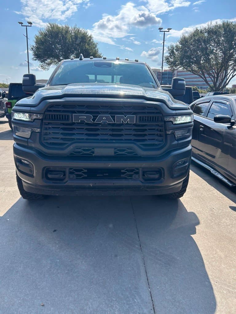 2026 RAM 2500 Tradesman — photo 1 of 11
