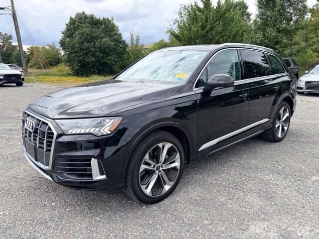 2024 Audi Q7 Premium Plus — photo 1 of 10