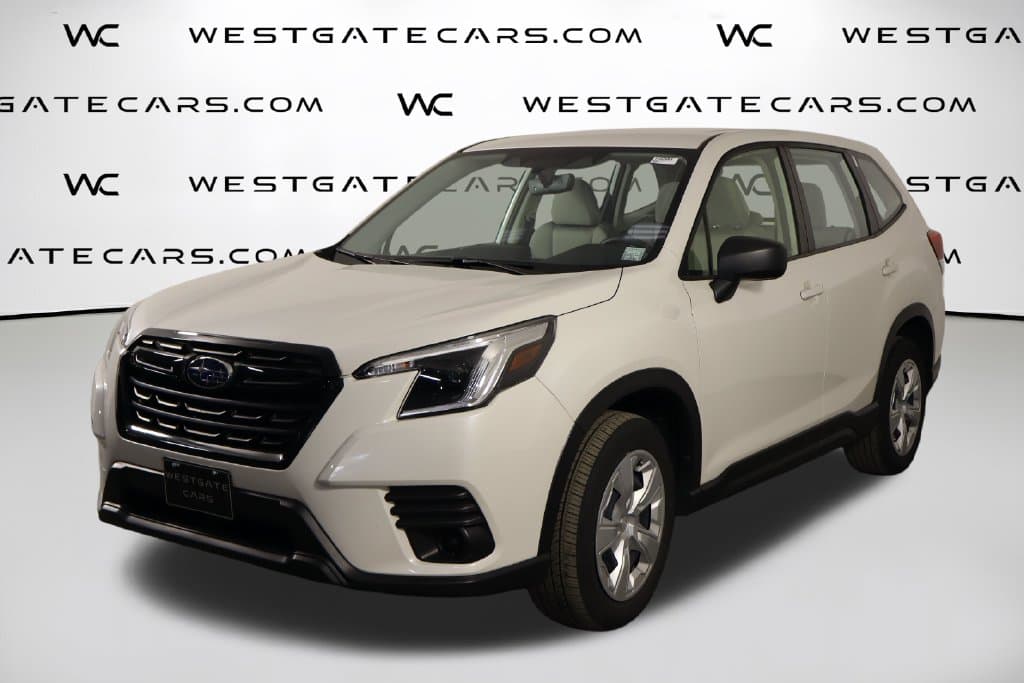 2023 Subaru Forester Base — photo 1 of 42