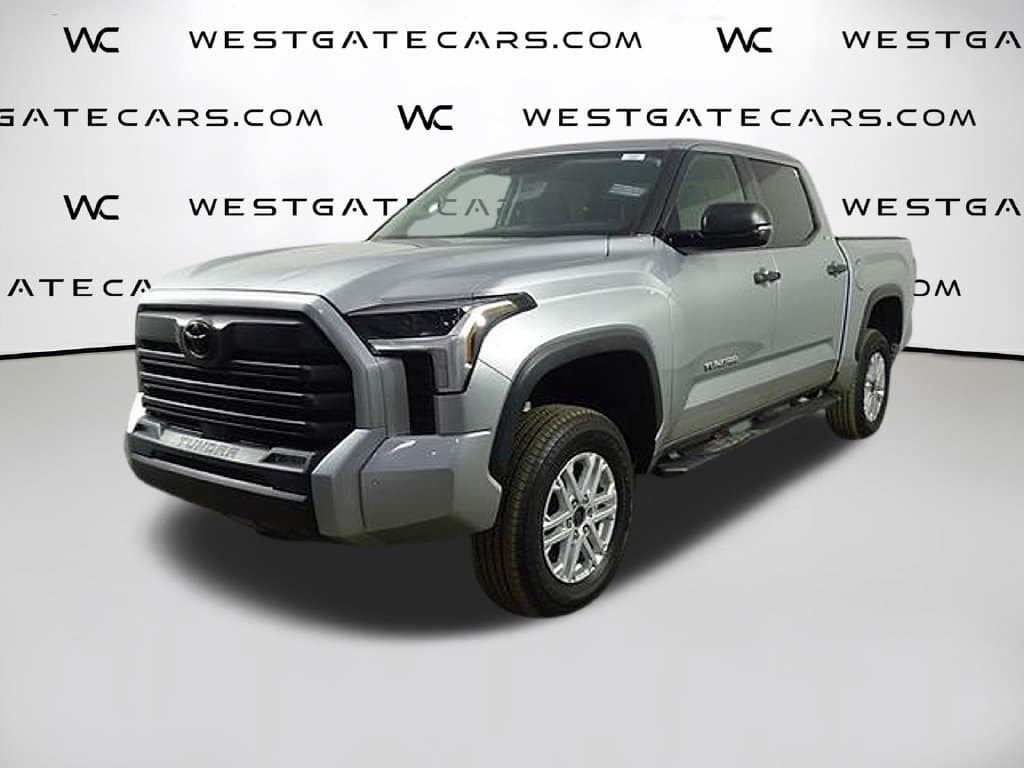 2022 Toyota Tundra 4WD SR5 — photo 1 of 47