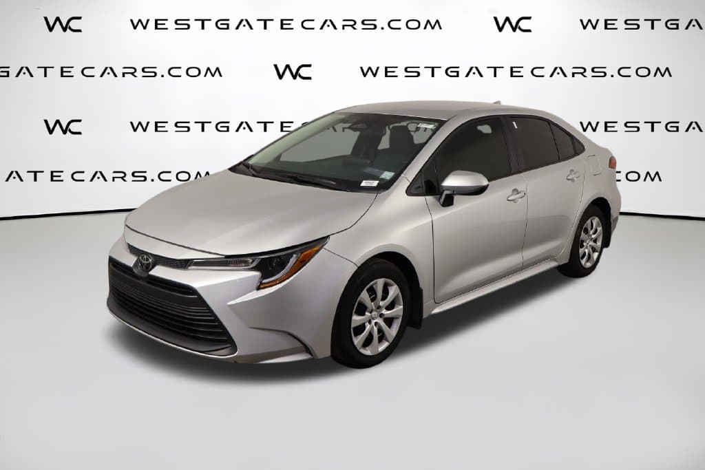 2025 Toyota Corolla LE — photo 1 of 48