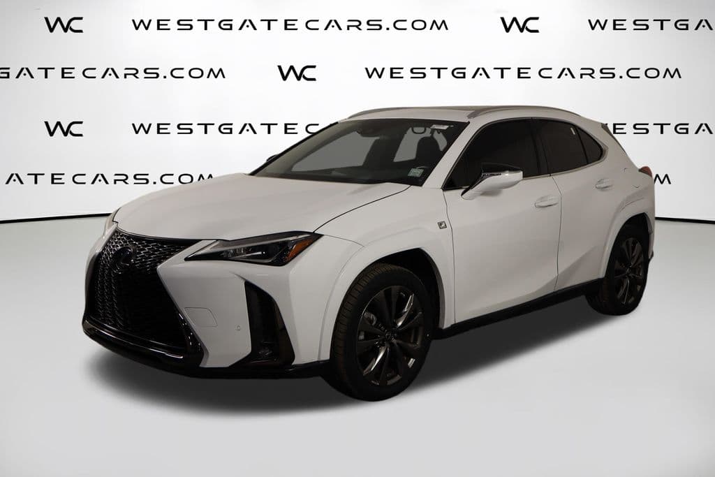 2022 Lexus UX Base — photo 1 of 45
