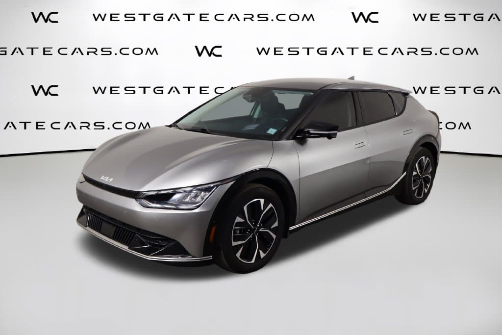2022 Kia EV6 Wind — photo 1 of 53