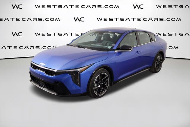 2025 Kia K4 GT-Line — photo 1 of 47
