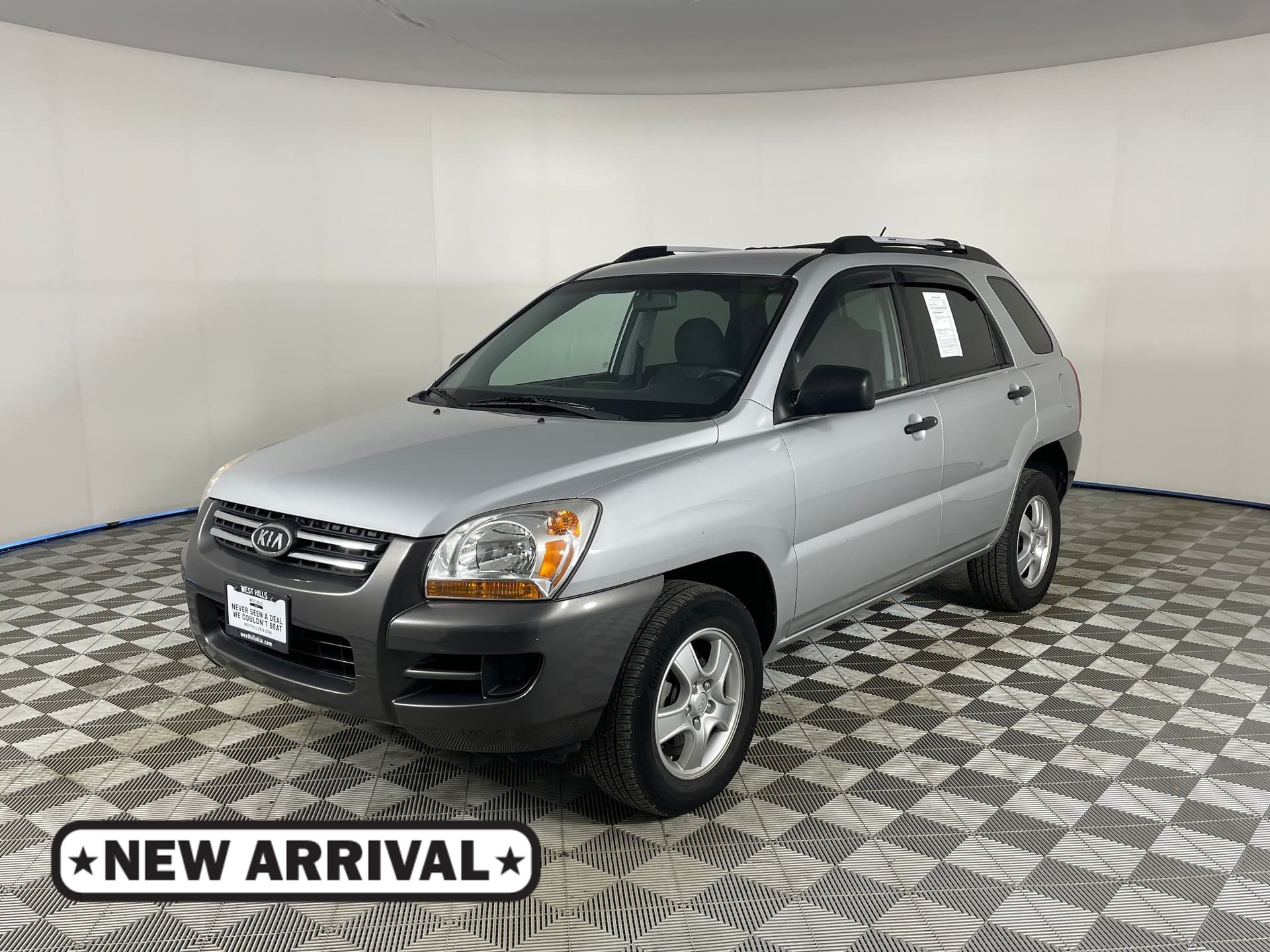 2008 Kia Sportage LX — photo 1 of 16