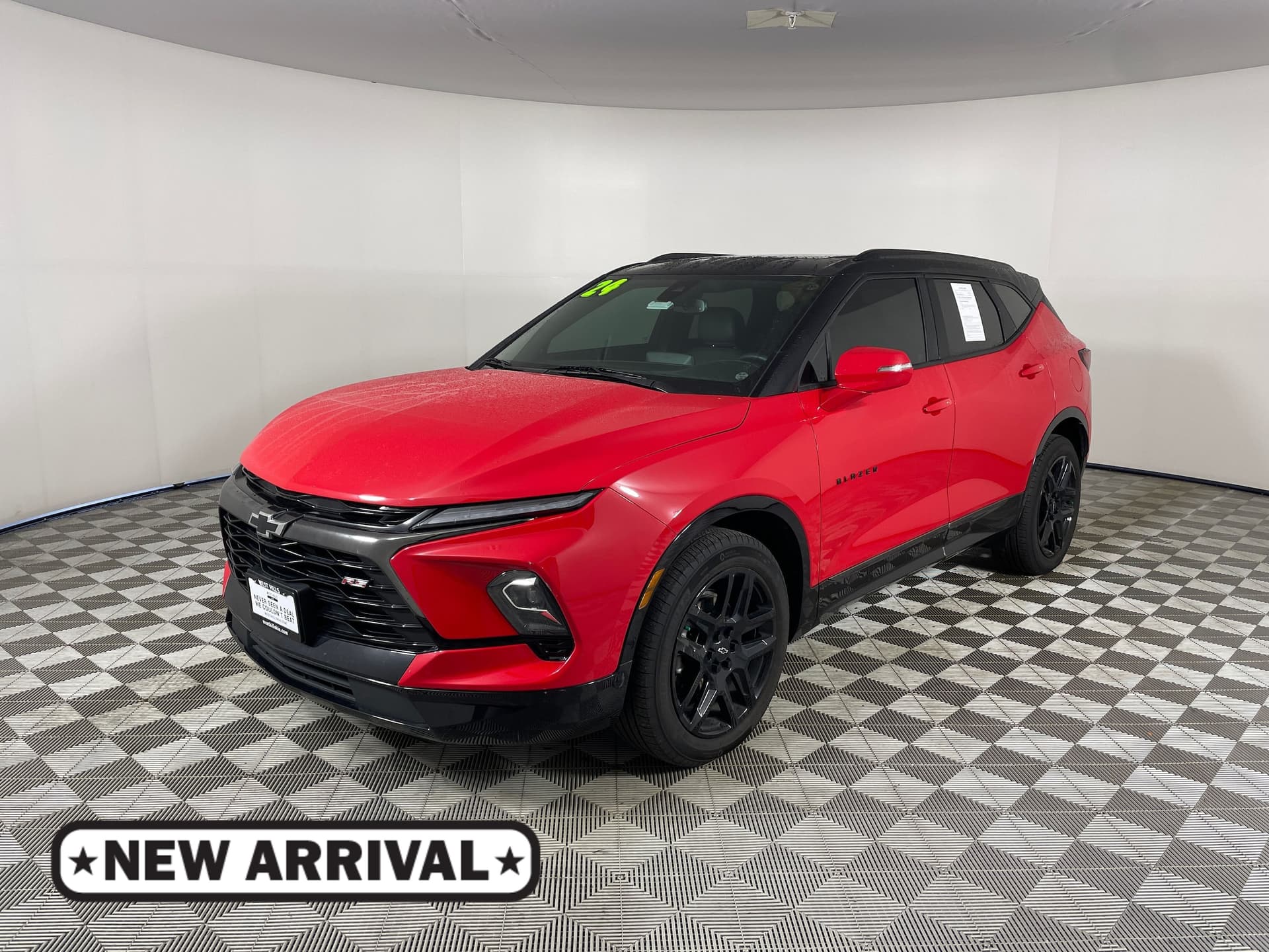 2024 Chevrolet Blazer RS — photo 1 of 17
