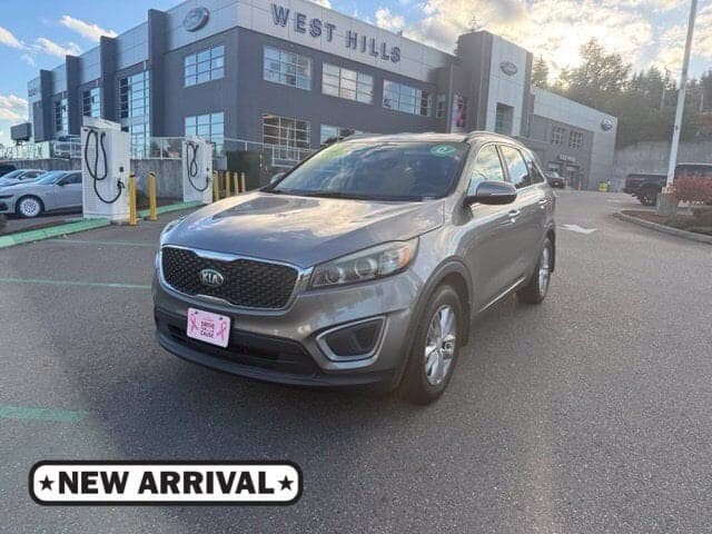 2016 Kia Sorento LX — photo 1 of 7