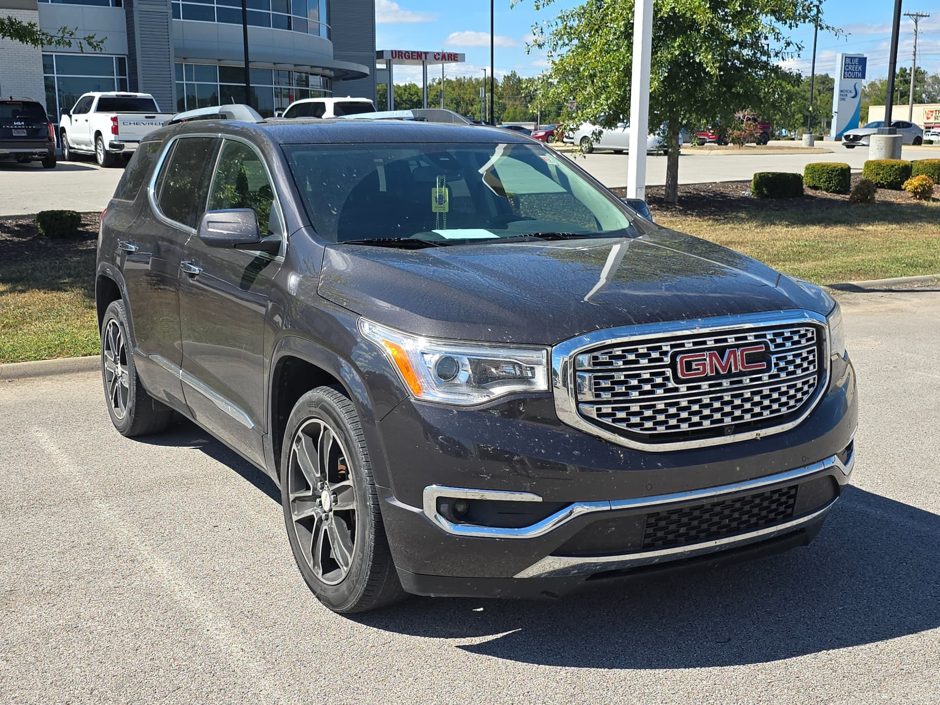 2017 GMC Acadia Denali — photo 1 of 12