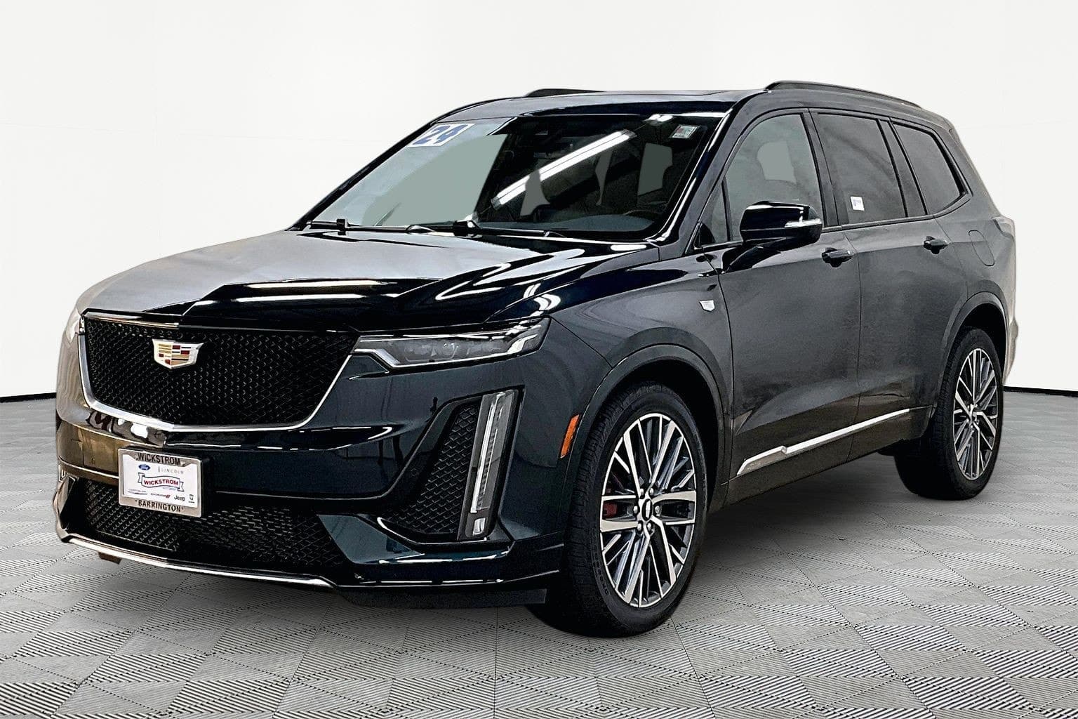 2024 Cadillac XT6 AWD Sport — photo 1 of 36