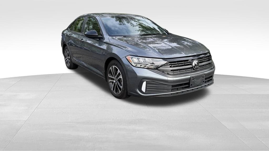 2024 Volkswagen Jetta Base — photo 1 of 19
