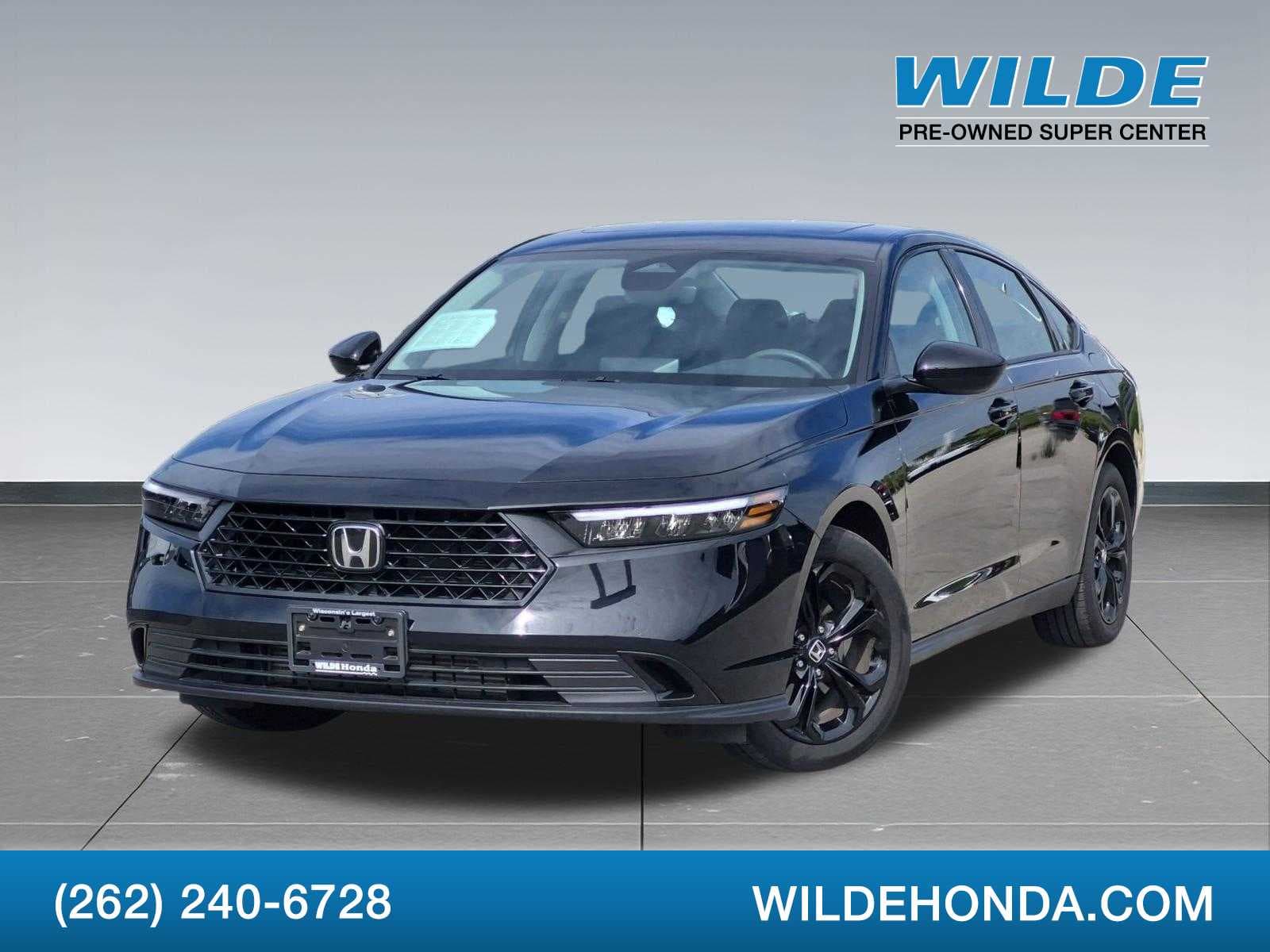 2025 Honda Accord Sedan SE — photo 1 of 34