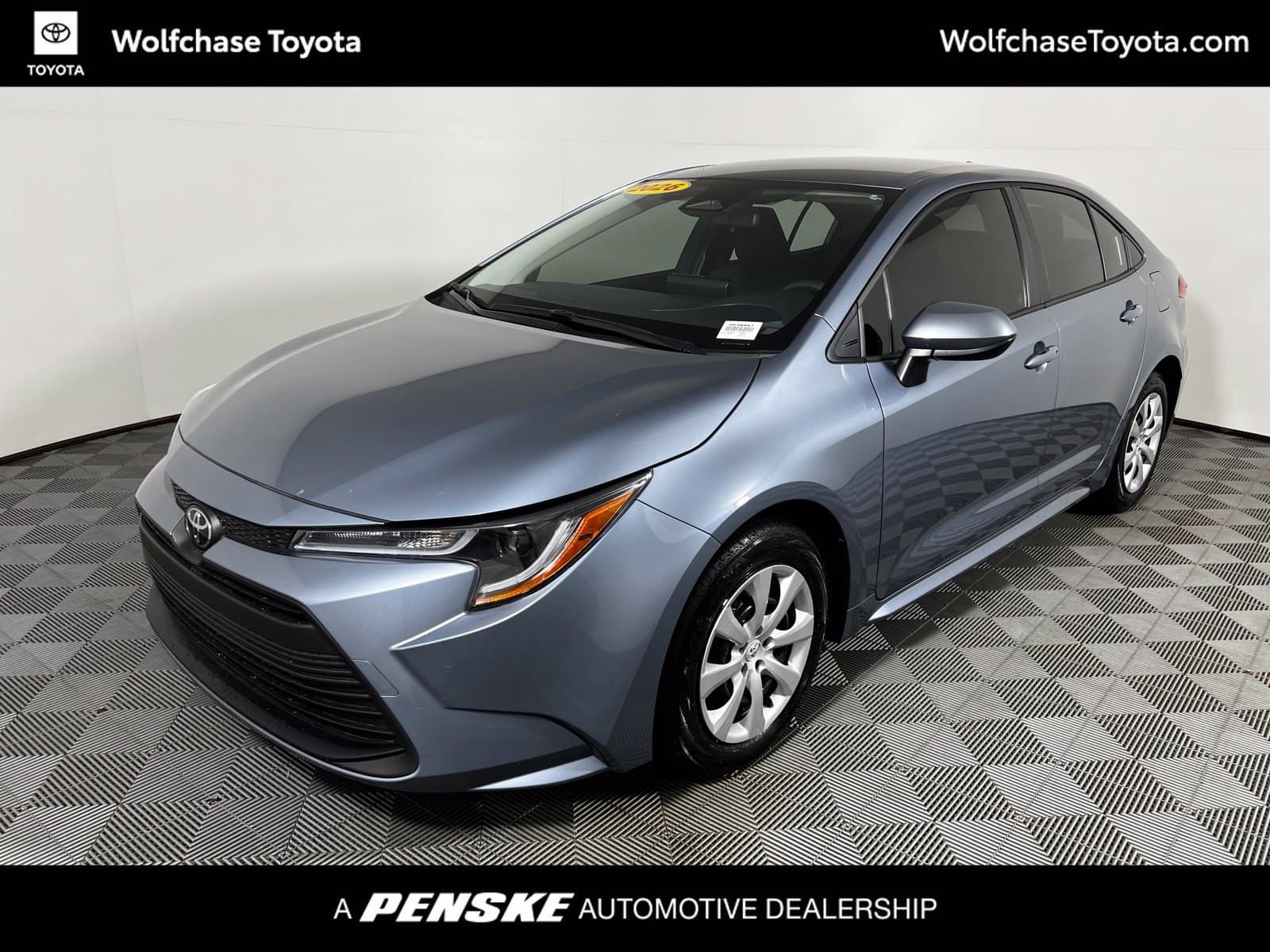 2026 Toyota Corolla LE — photo 1 of 23