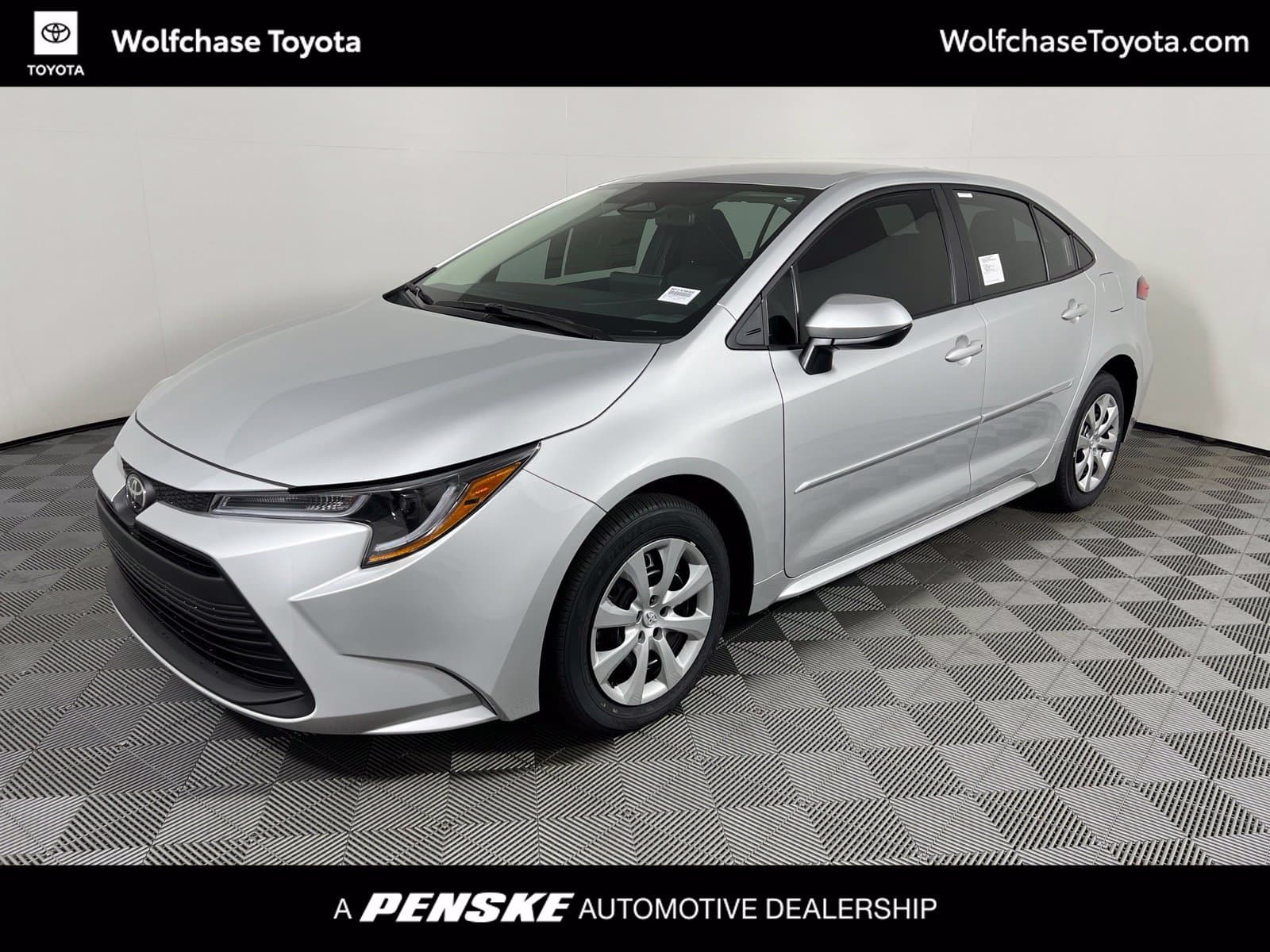 2027 Toyota Corolla LE — photo 1 of 27