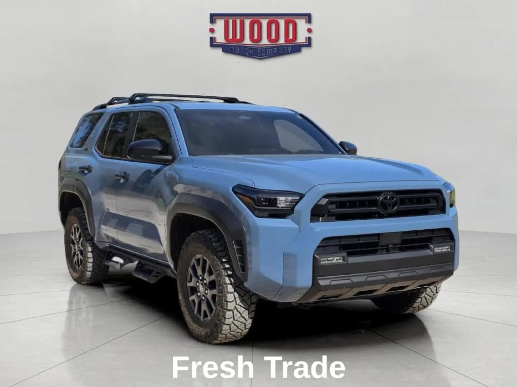 2026 Toyota 4Runner SR5 — photo 1 of 18