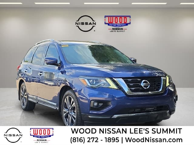 2018 Nissan Pathfinder Platinum — photo 1 of 20