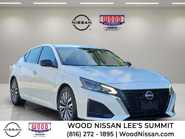 2025 Nissan Altima Base — photo 1 of 20