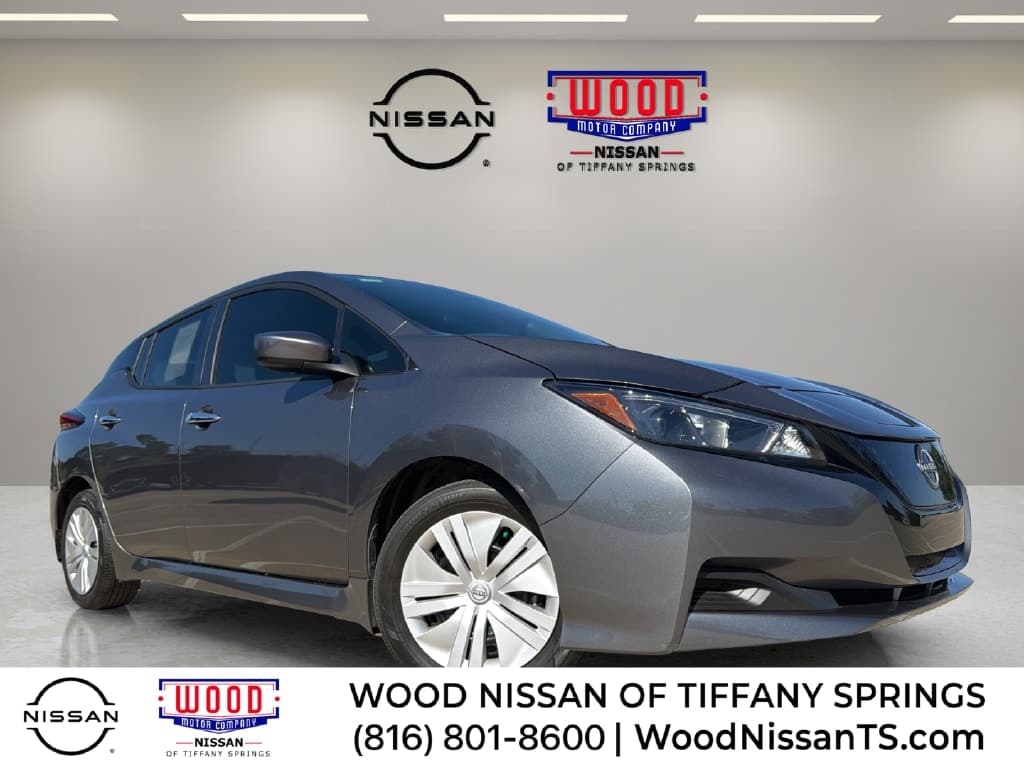 2025 Nissan LEAF S — photo 1 of 28