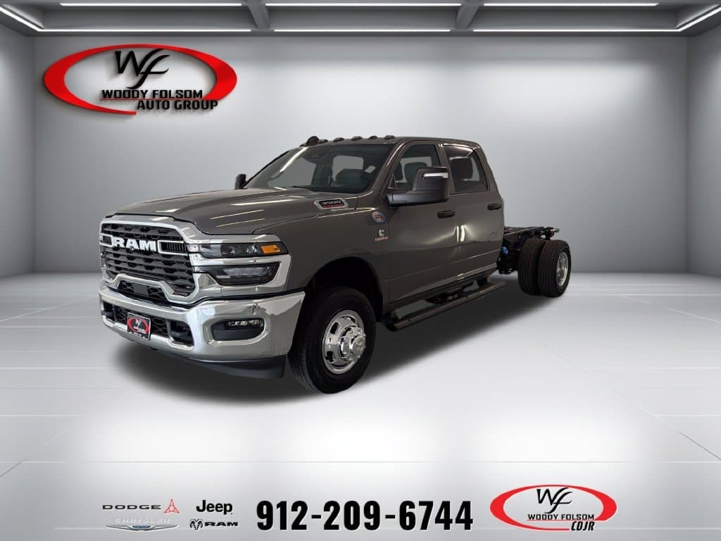 2027 RAM 3500 Chassis Cab Tradesman — photo 1 of 22