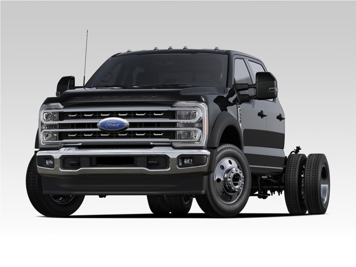 2027 Ford Super Duty F-550 DRW Base — photo 1 of 8