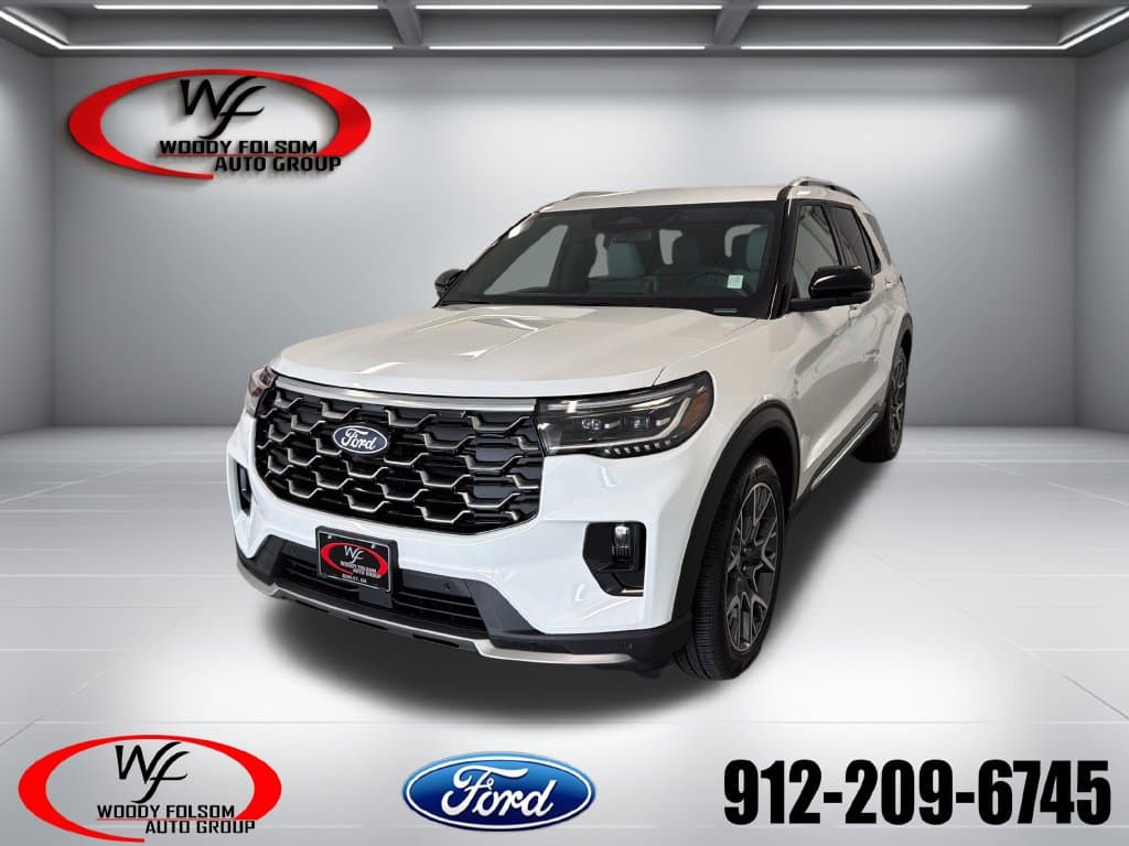 2027 Ford Explorer Platinum — photo 1 of 18