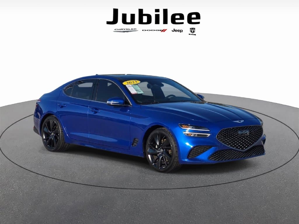 2023 Genesis G70 2.0T — photo 1 of 38