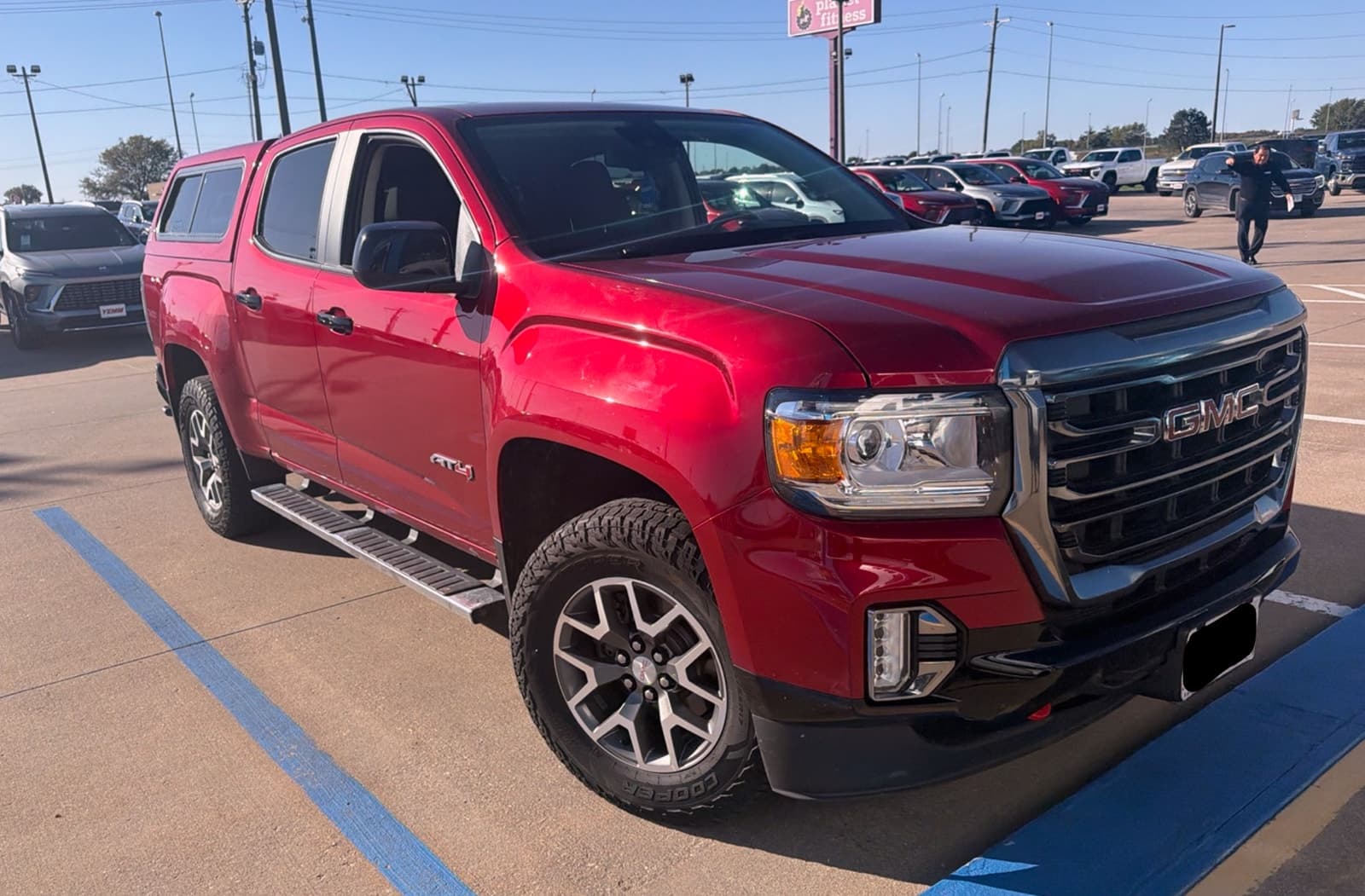 2021 GMC Canyon Base — photo 1 of 3