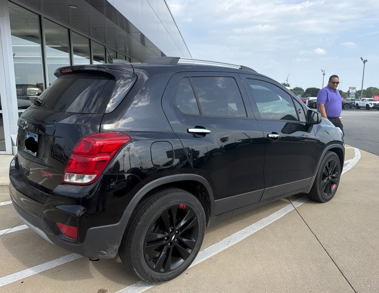 2019 Chevrolet Trax LT — photo 1 of 4