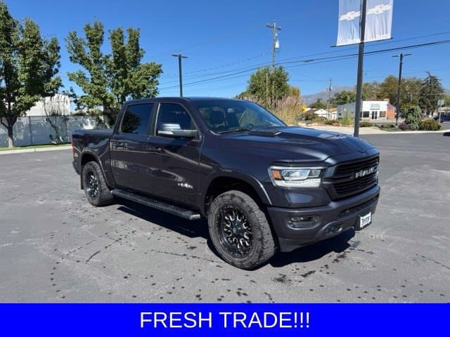 2020 RAM 1500 Laramie — photo 1 of 6