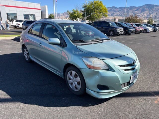 2008 Toyota Yaris S — photo 1 of 20