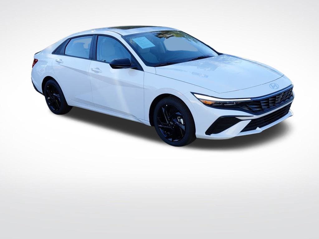 2026 Hyundai Elantra SEL Sport — photo 1 of 34